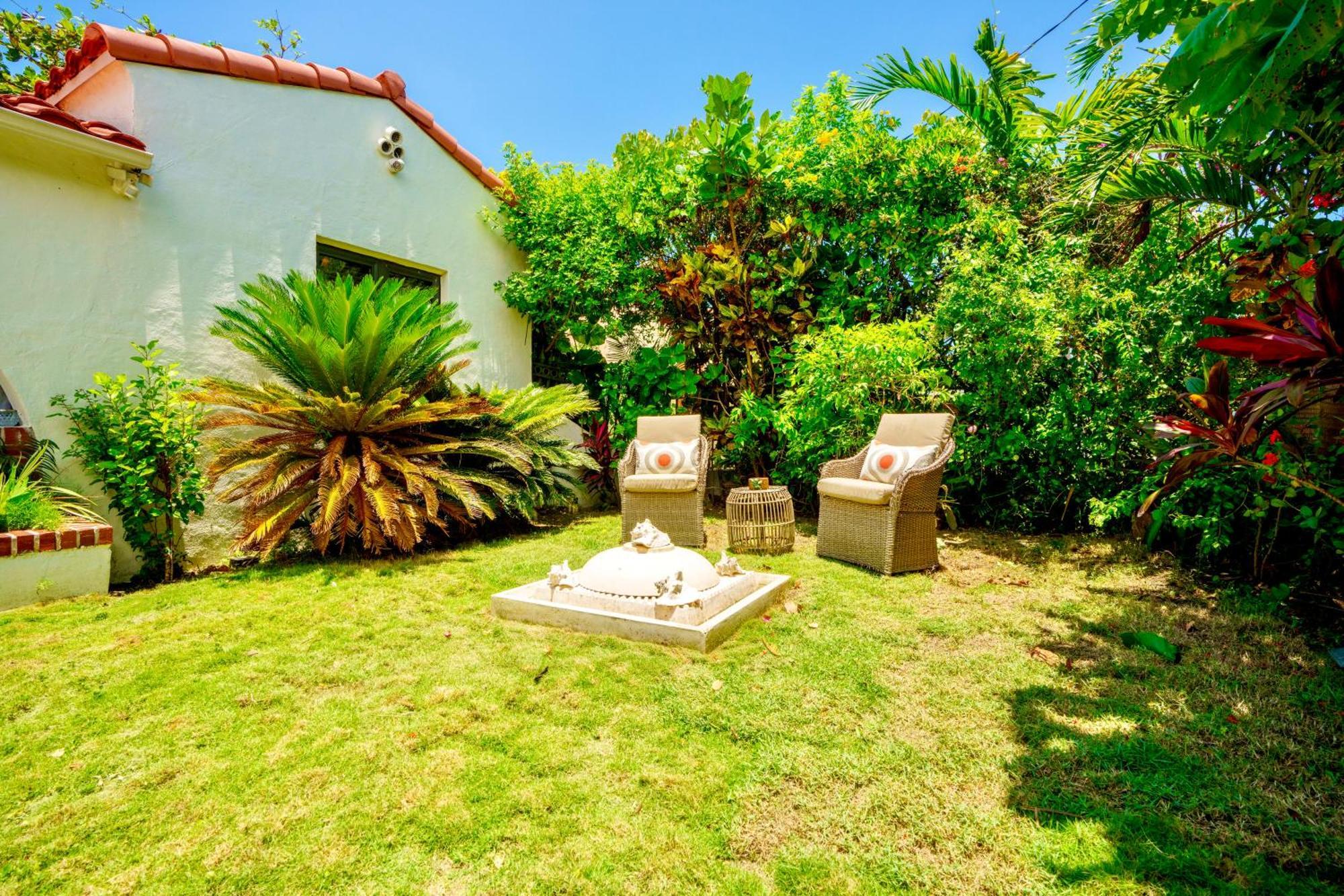 Entire Private Beautiful 2 Bedroom Plus Den House With Gated Front&Back Yard And Free Parking 10Min Drive To Miami Beach Экстерьер фото